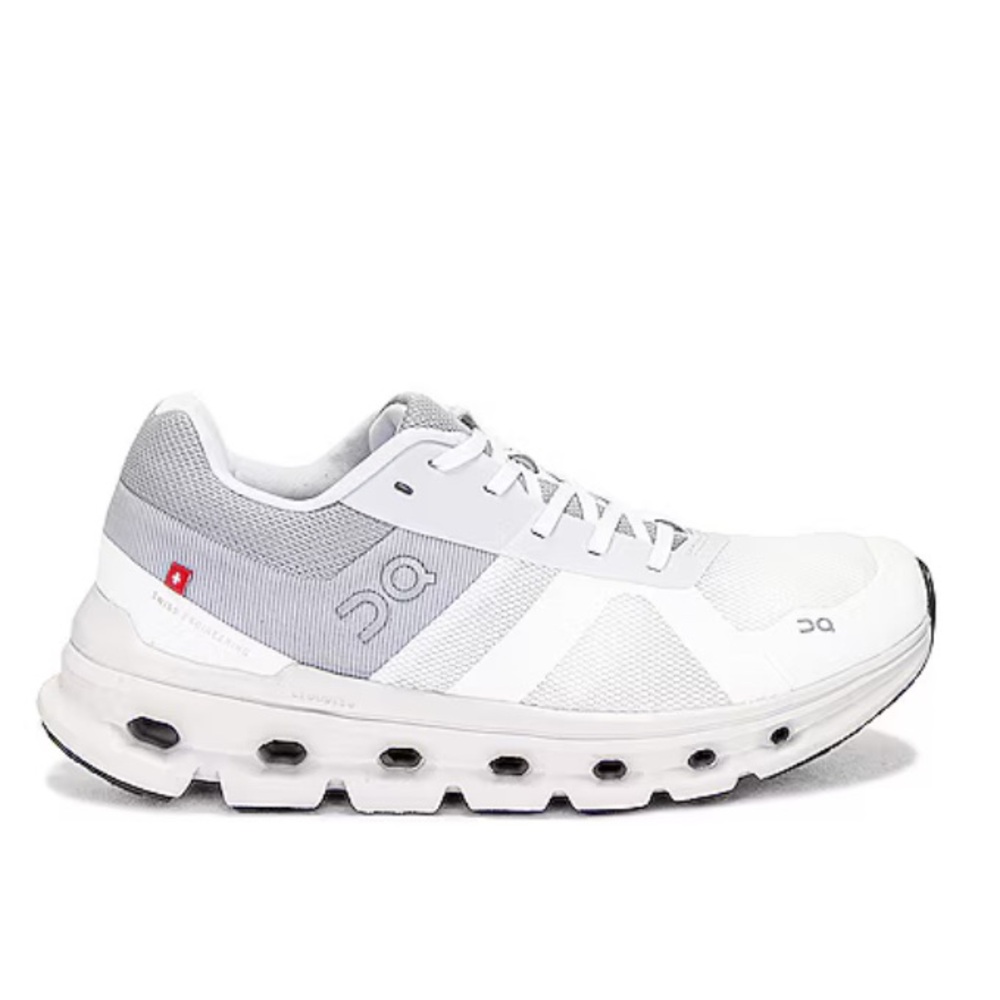 On Cloud Cloudrunner sneakers in white